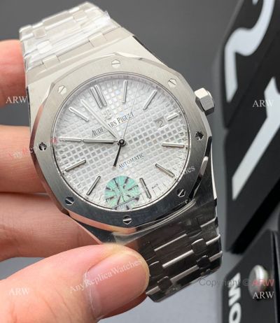 Audemars Piguet Royal Oak 3120 Watch 41mm Silver Dial